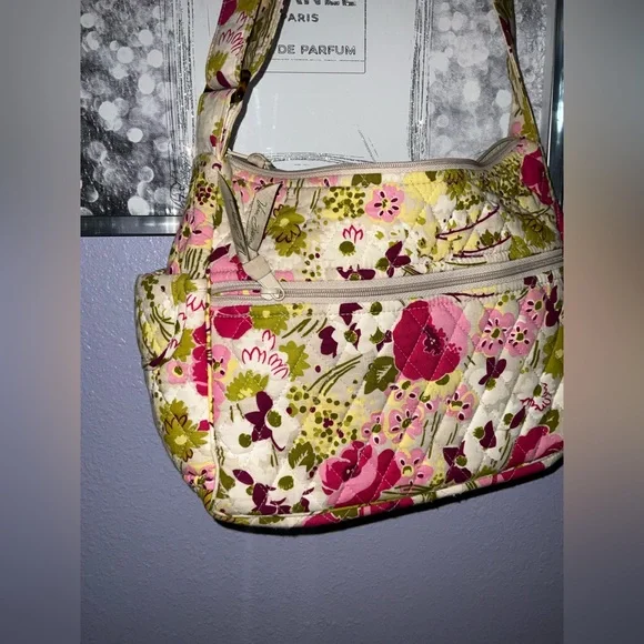 SOLD VERA BRADLEY PRELOVED CROSSBODY BAG ON THE GO USE AS GRAB AND GO bag - Picture 2 of 11
